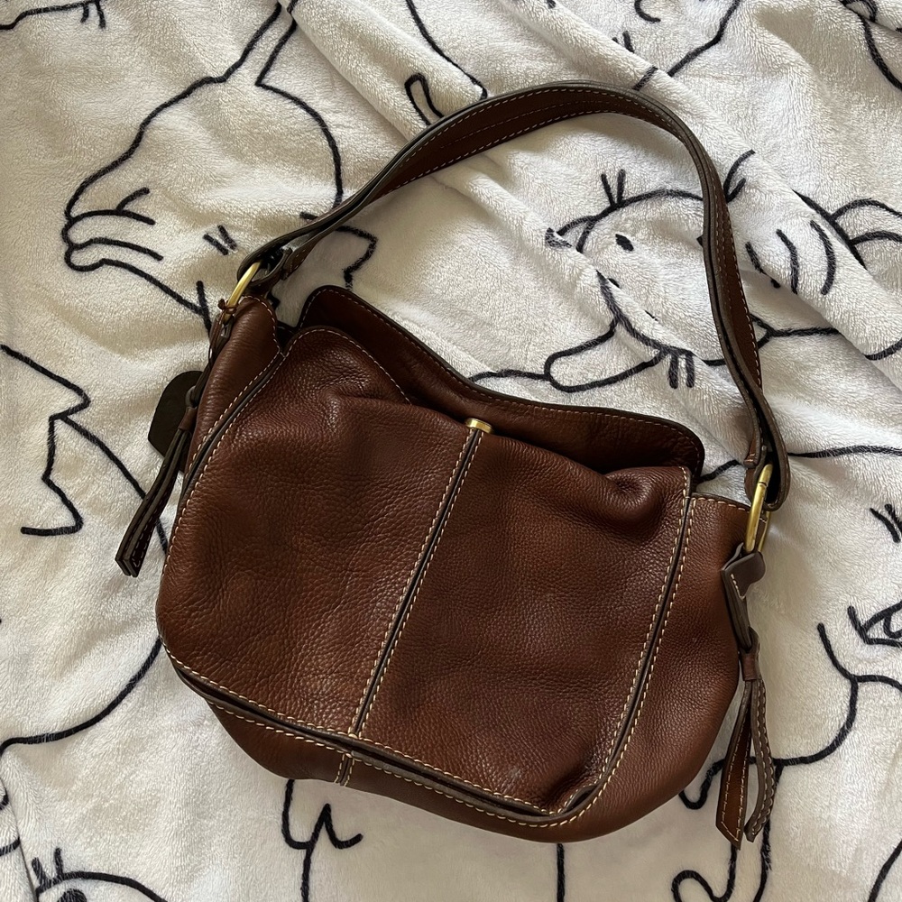 TreasuredLeather Morellino Leather Shoulder Bag